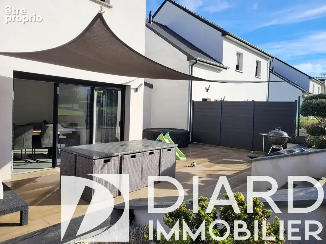 Maison récente 4 pièces à vendre à Vitré - 88,20 m² avec jardin et garage - photo 7