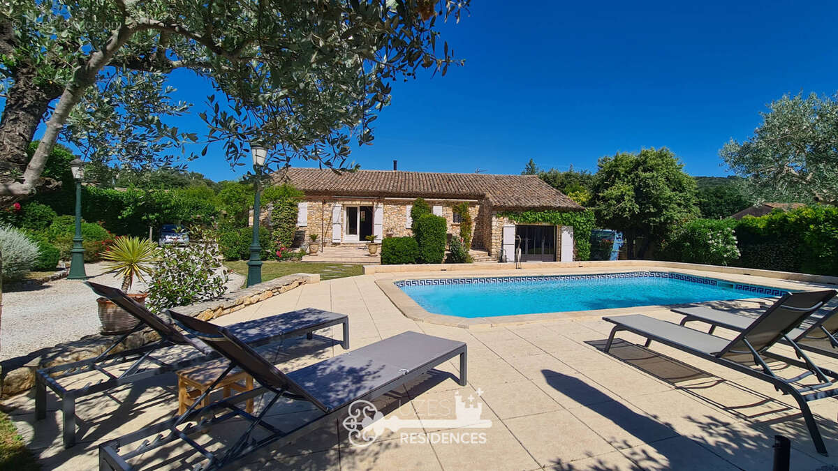 Maison à UZES