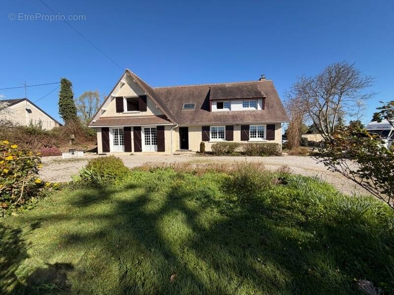 Maison à LIESVILLE-SUR-DOUVE