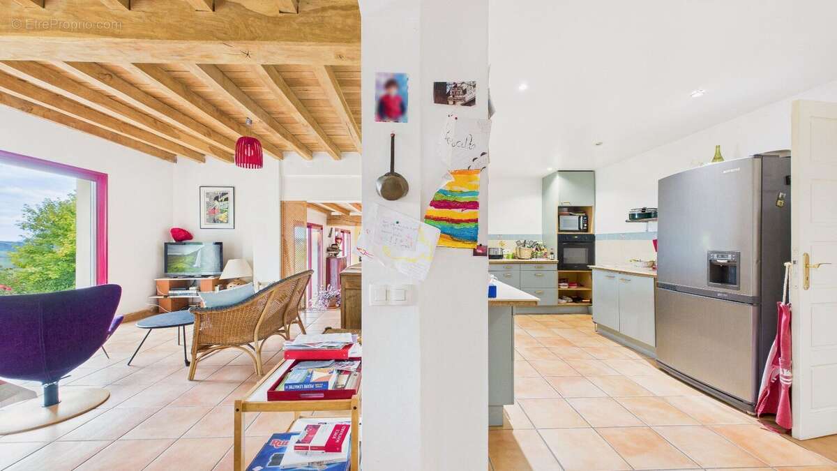 Maison 10 pièces 316 m² sur terrain de 4000 m² - photo 13