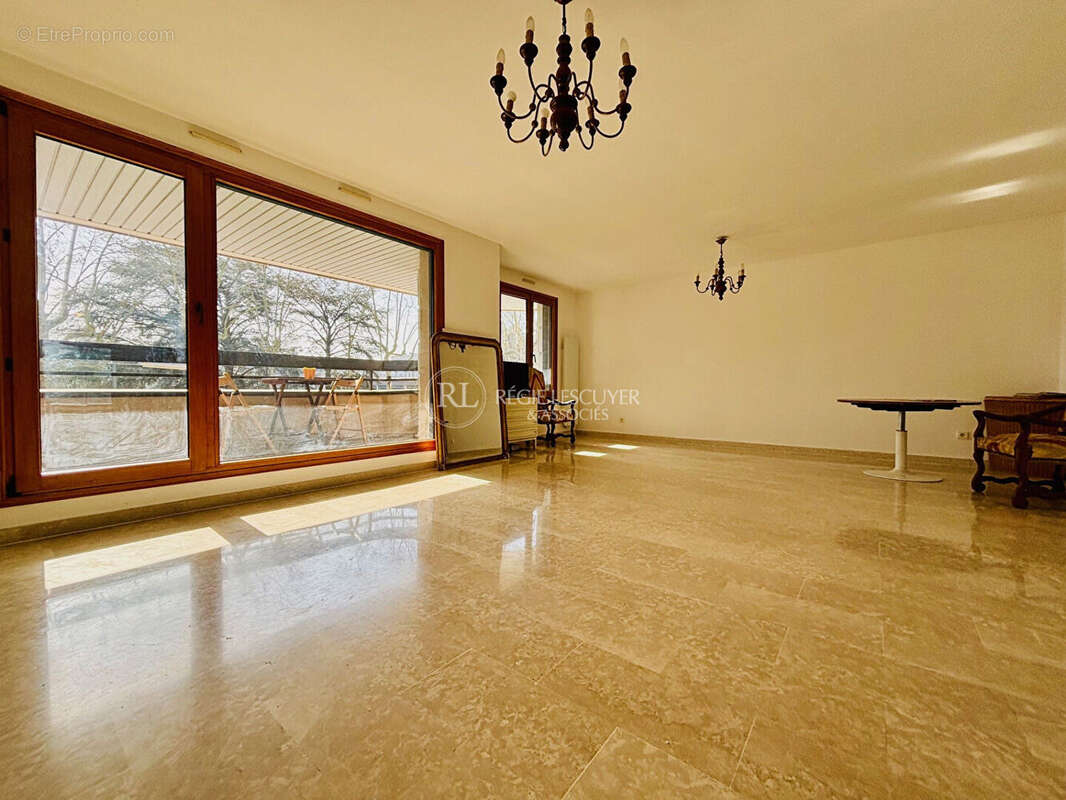 Appartement à LYON-4E