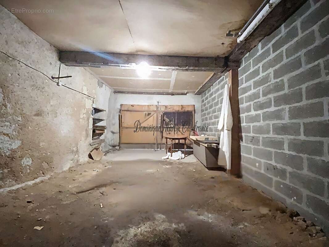 COURDEMANCHE (72)Maison de plain-pied 59m²-cebtre-bourg-jardin - garage- cave - photo 16