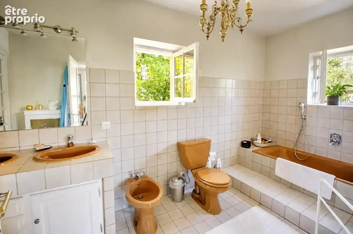 Maison de 6 pièces de 160 m² à Le Bar-sur-Loup - photo 7