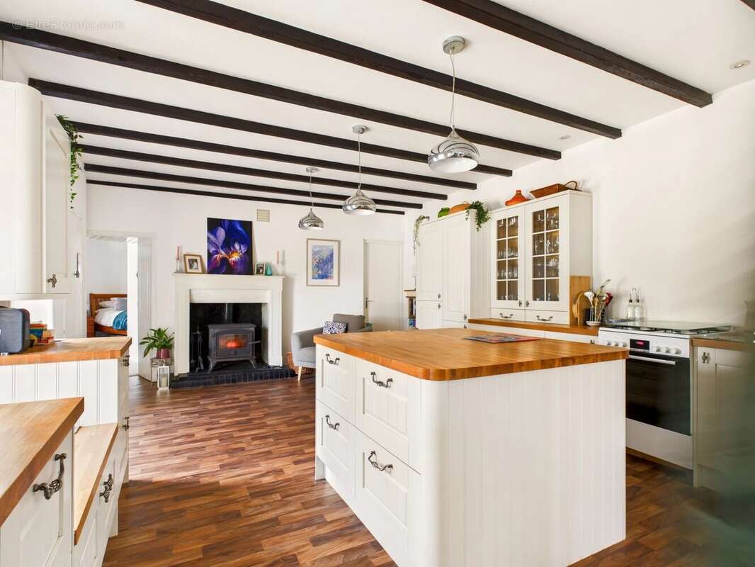 Maison à LIMALONGES