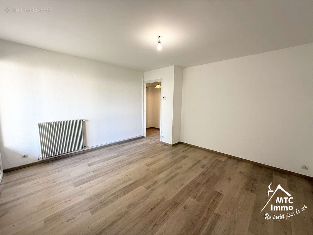 Appartement à LAGNIEU