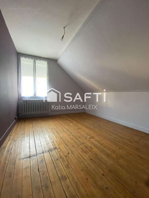 Photo 9 - Maison à CHEZAL-BENOIT