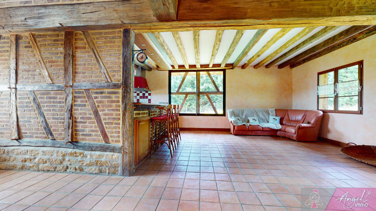 Maison à SAINT-GERMAIN-DU-BOIS