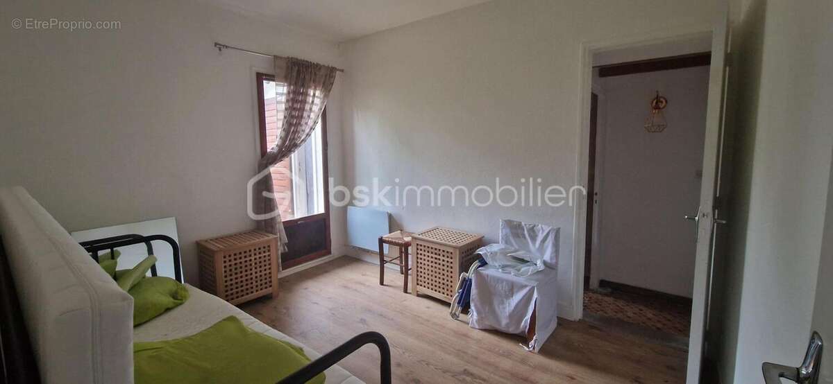 Maison à SAVIGNY-SUR-CLAIRIS