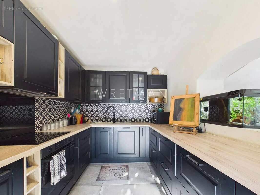 Maison en pierre avec piscine, jacuzzi et panorama exceptionnel - Sospel - photo 7
