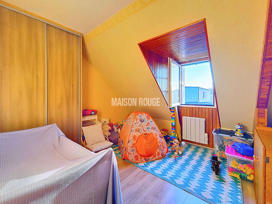 Maison à LANVALLAY