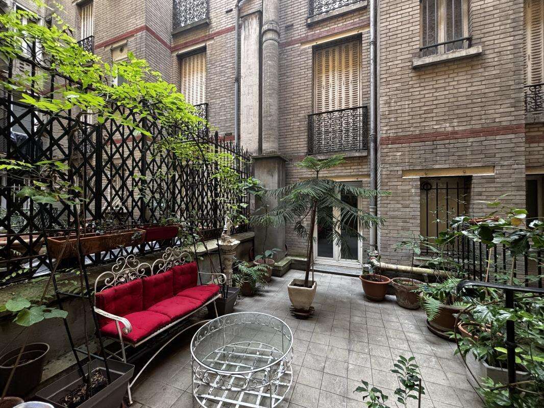 À vendre, studio d’exception de 38 m² – Avenue de la Bourdonnais, à deux pas de la Tour Eiffel - photo 6