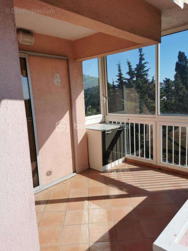 Appartement à LE CANNET