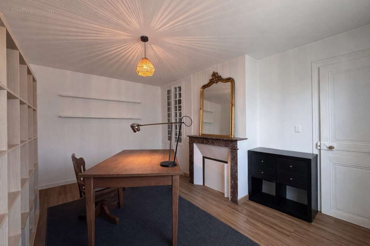 À vendre à Iville proche Le Neubourg  Troisième chambre dont une configuration en enfilade - Maison à IVILLE