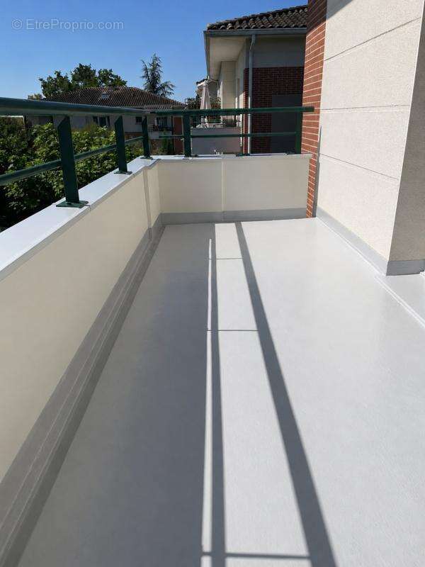 Appartement à vendre 3 pièces CASTELGINEST (31) - photo 10