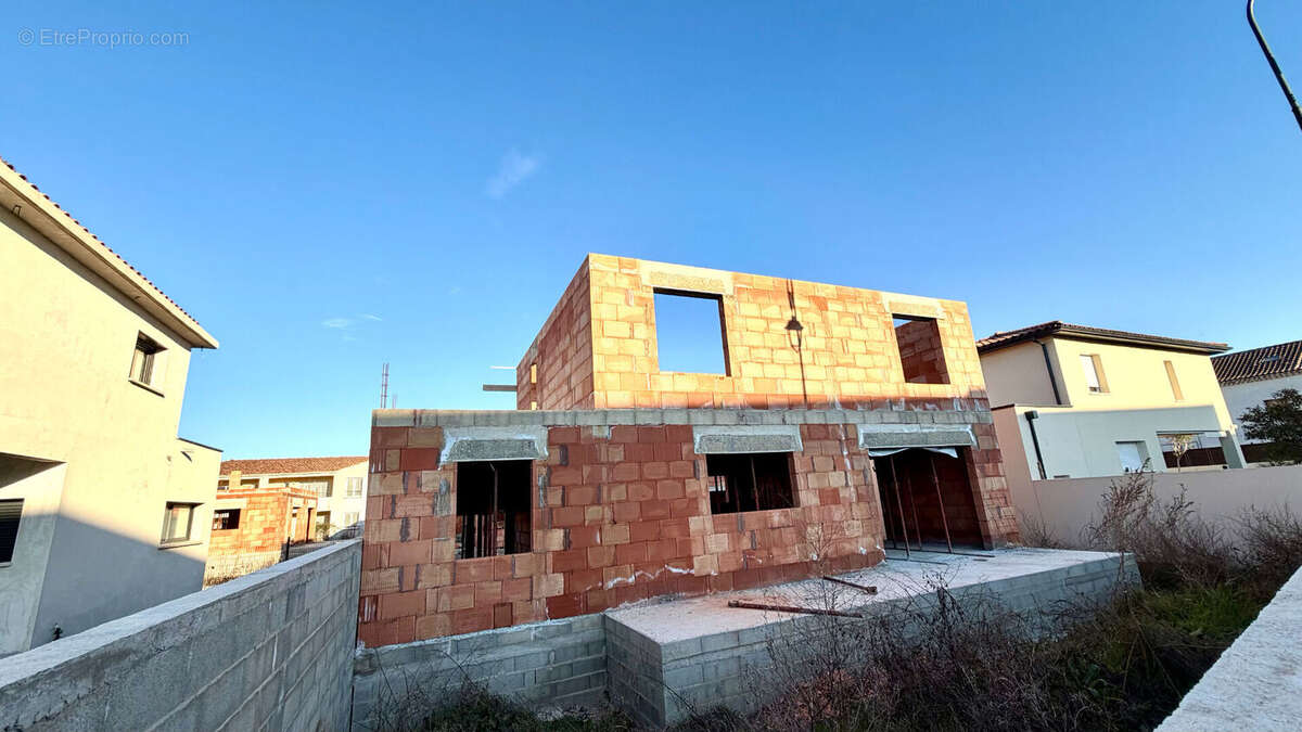 Maison à ALTHEN-DES-PALUDS