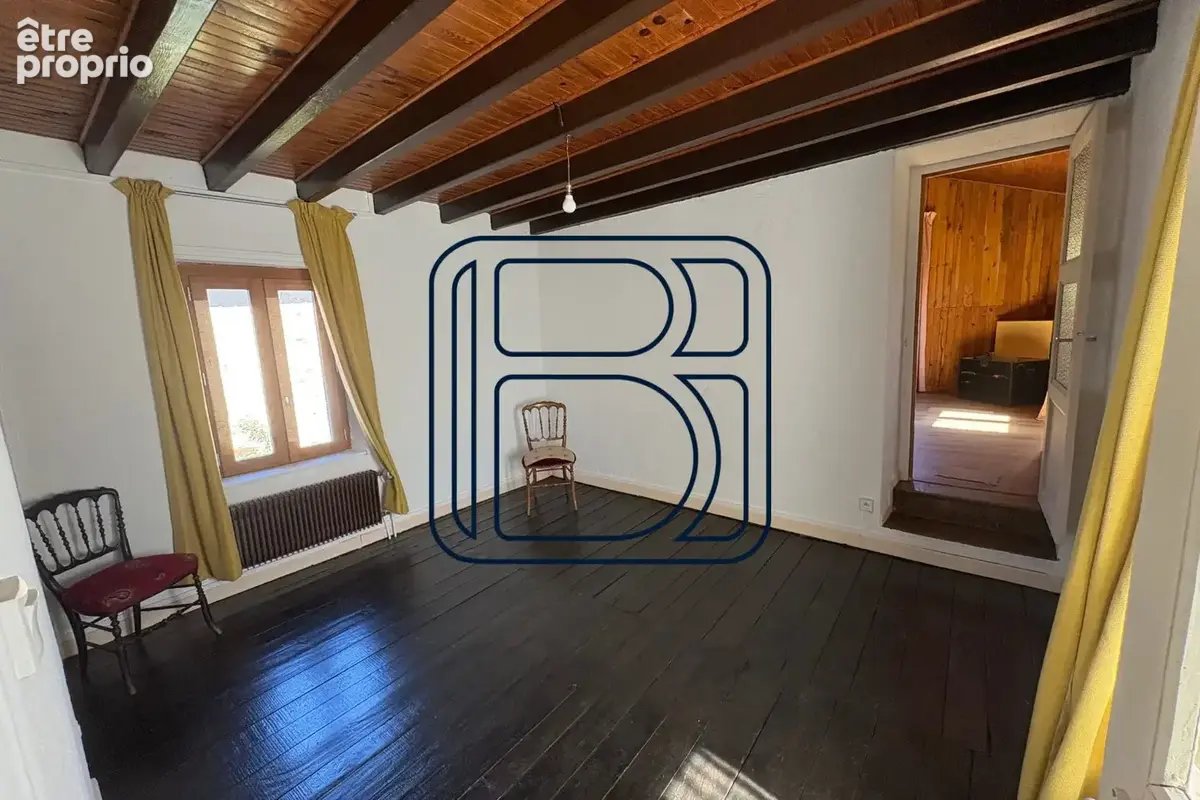 Maison 7 pièces 101 m² à vendre à Cunlhat (63590) - photo 5