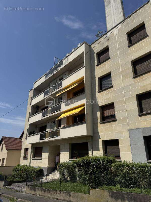 Appartement à NOGENT-SUR-MARNE