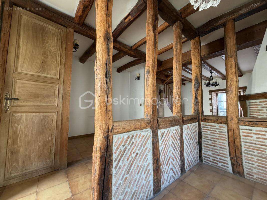 Maison à BALLAINVILLIERS