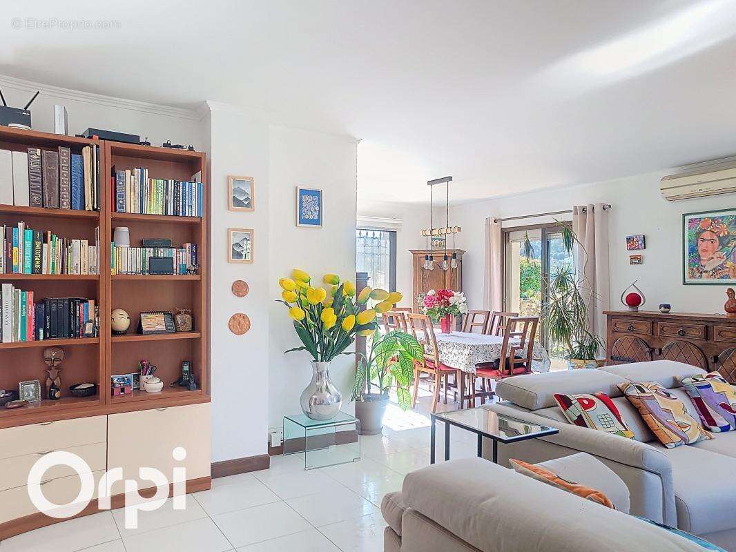 Maison à LA COLLE-SUR-LOUP