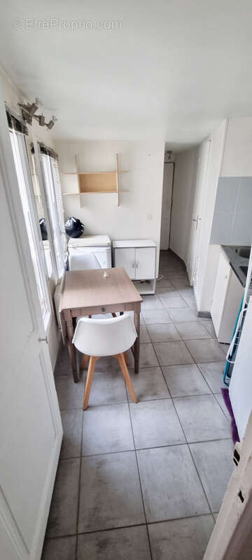 Appartement à PARIS-3E