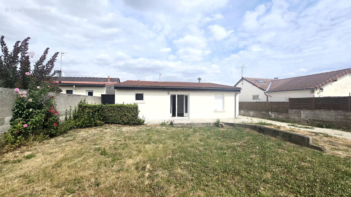 Maison à BOBIGNY