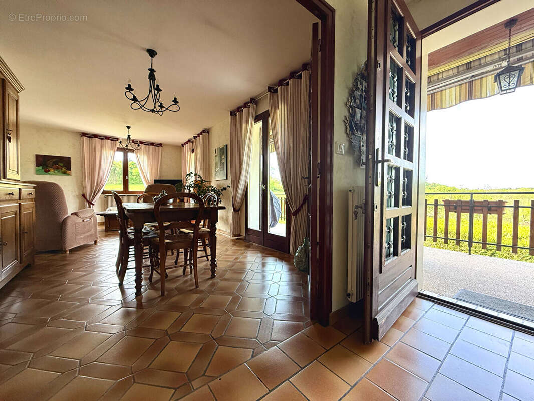 Maison à L'ETOILE