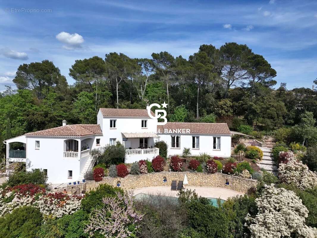 Maison à LORGUES