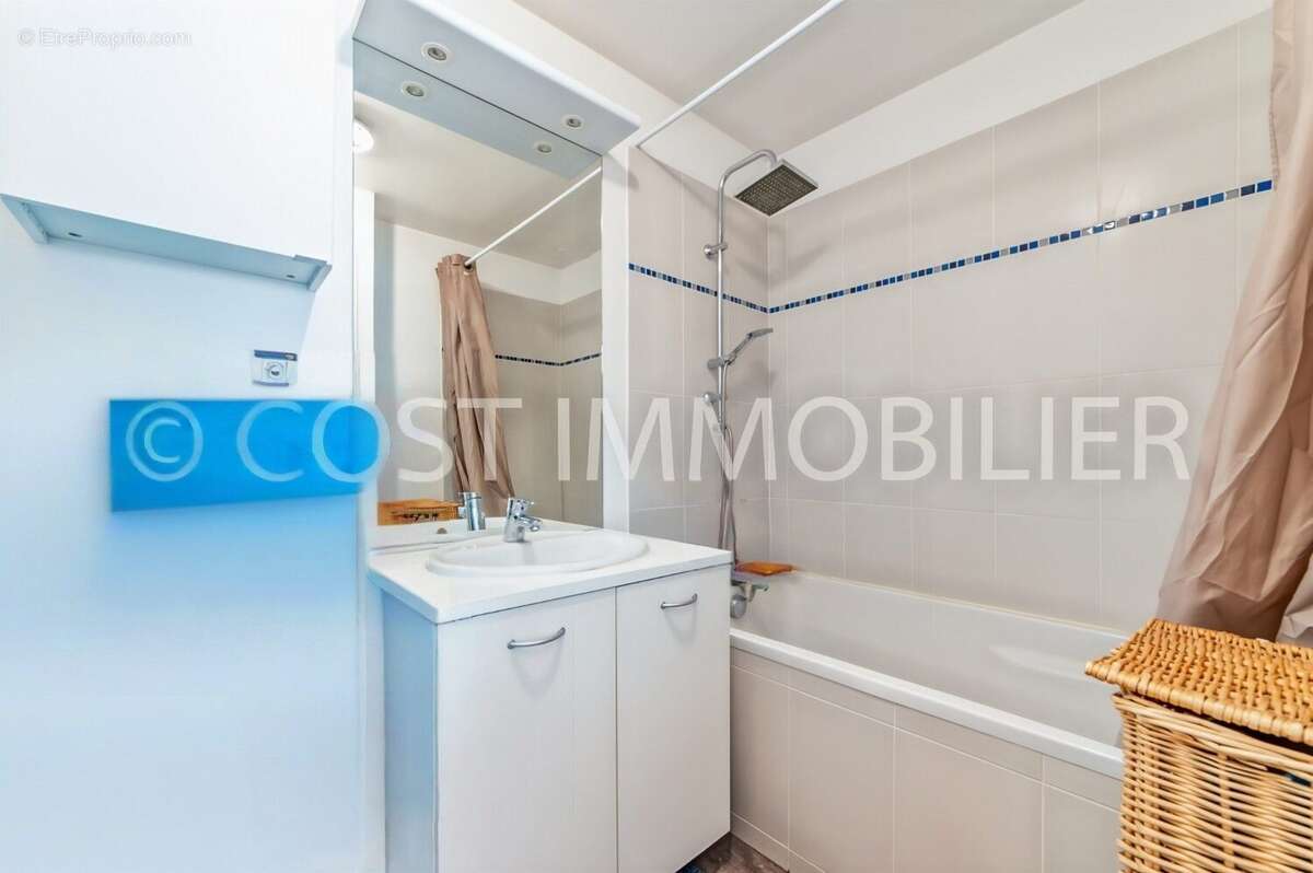 Appartement à ASNIERES-SUR-SEINE