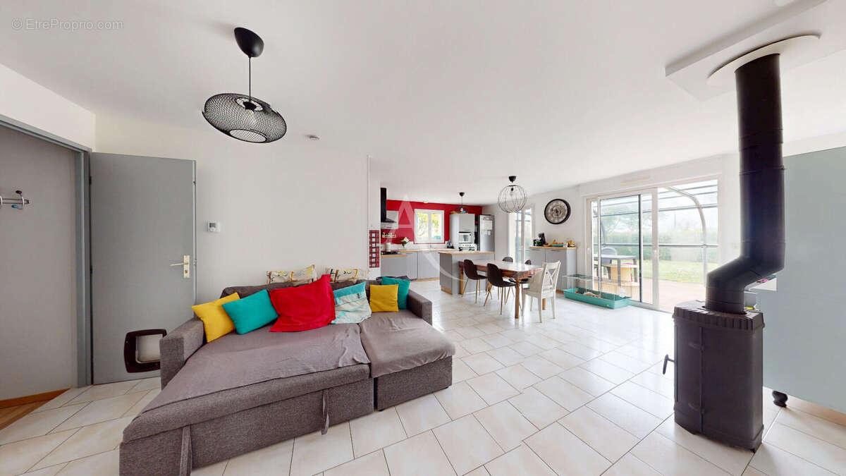 Maison à CHATEAU-LARCHER