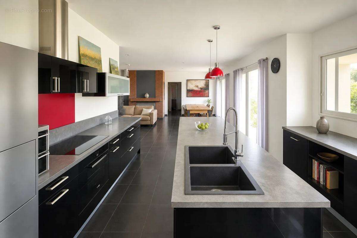 Maison moderne 119 m² à Montaigu-de-Quercy - photo 4