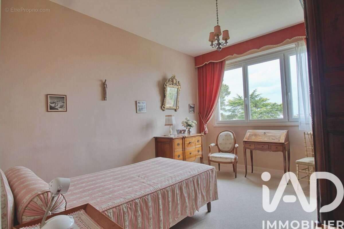 Photo 6 - Appartement à AVRILLE