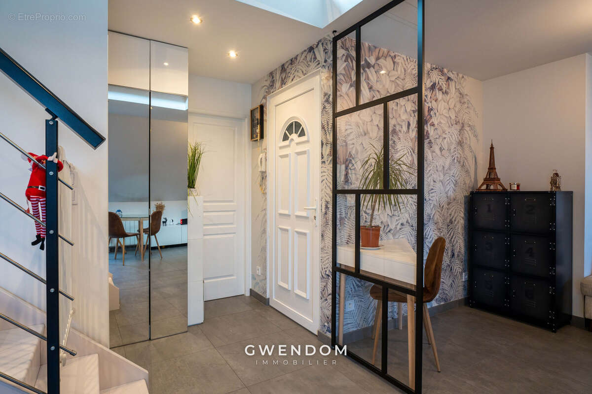 Appartement à COLLEGIEN