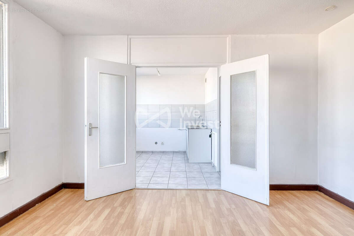 Appartement à LYON-8E