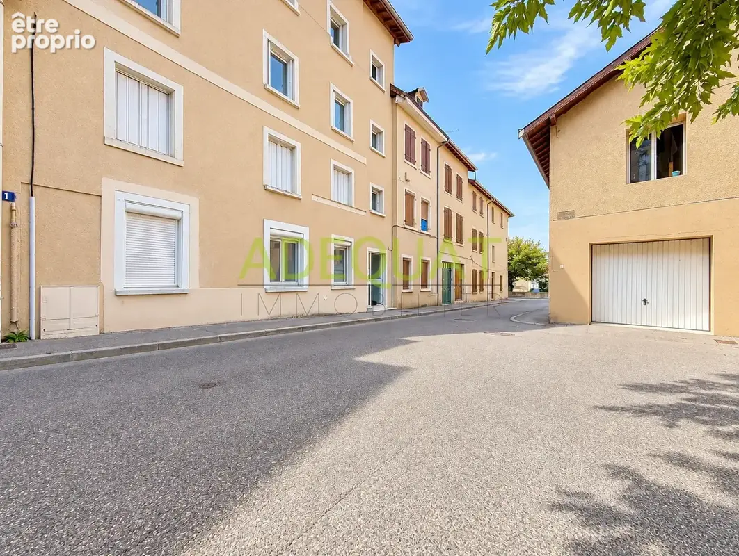 Appartement 2 pièces 37 m² · à Bourgoin-Jallieu · 36,8 m² · 110 000 €