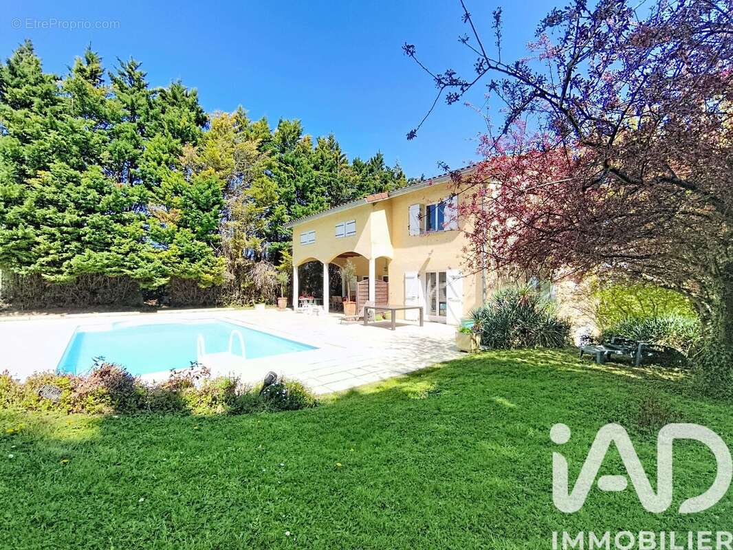 Photo 6 - Maison à ALBIGNY-SUR-SAONE