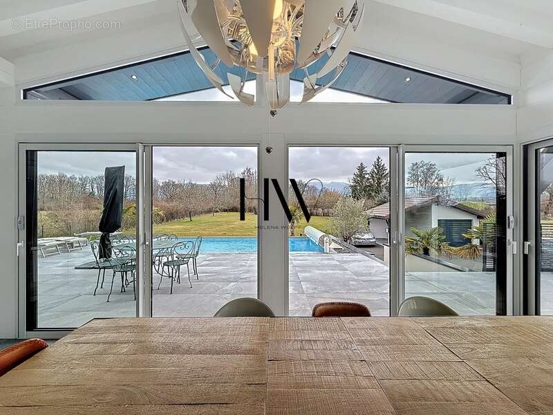 Appartement à ANTHY-SUR-LEMAN