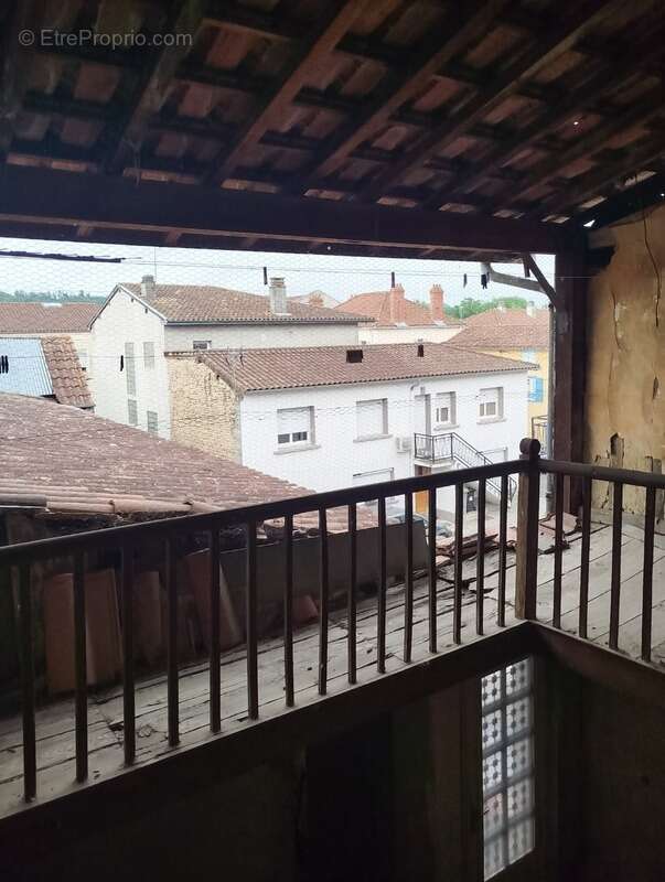 Maison à TRIE-SUR-BAISE