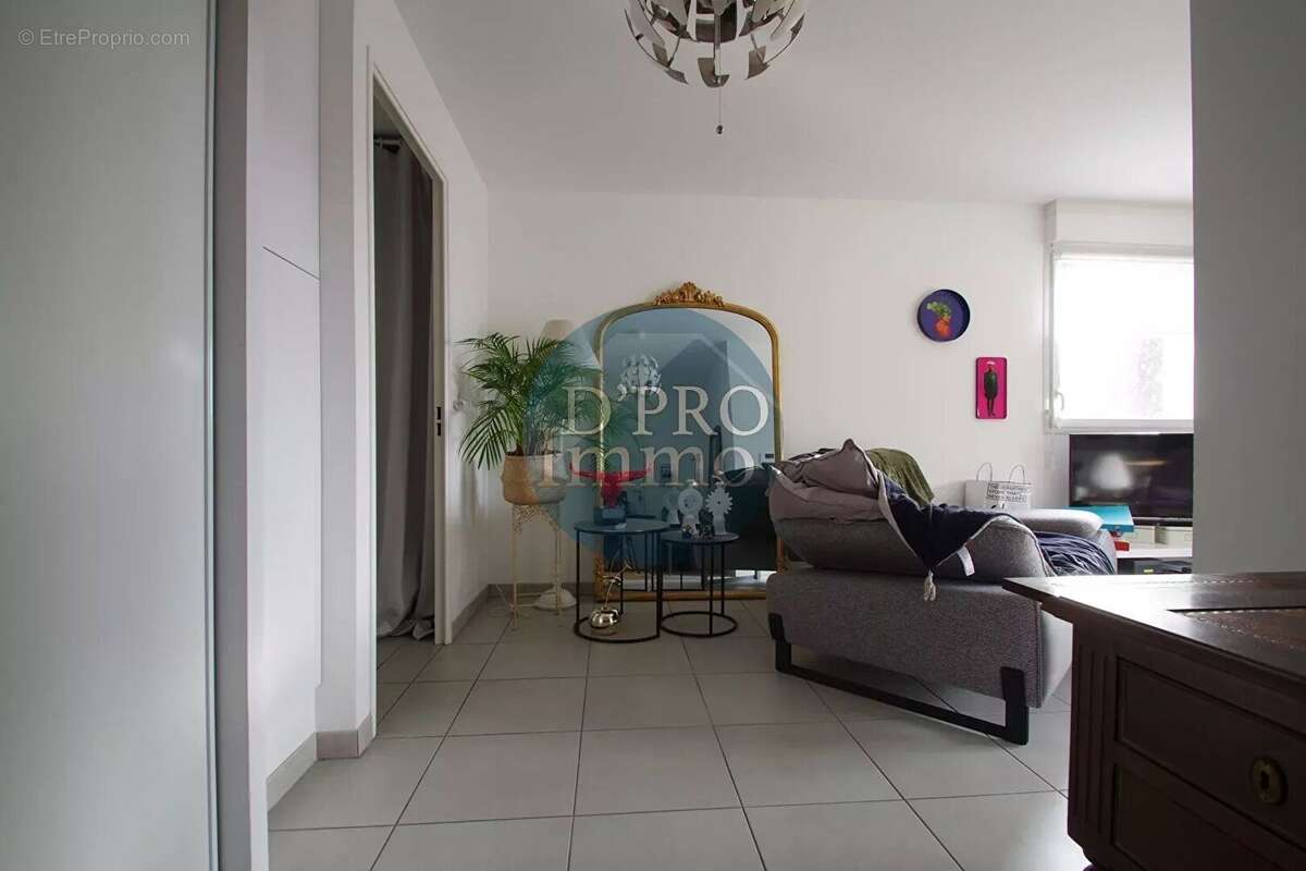 Appartement à HAUTE-GOULAINE