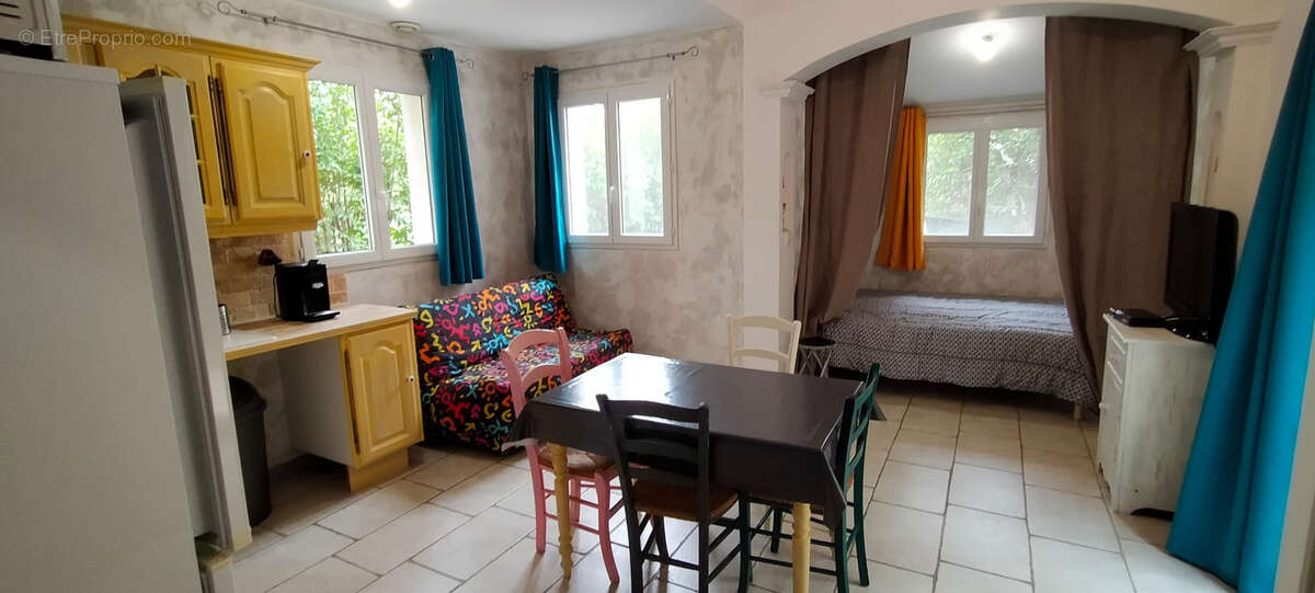Maison à MONOBLET
