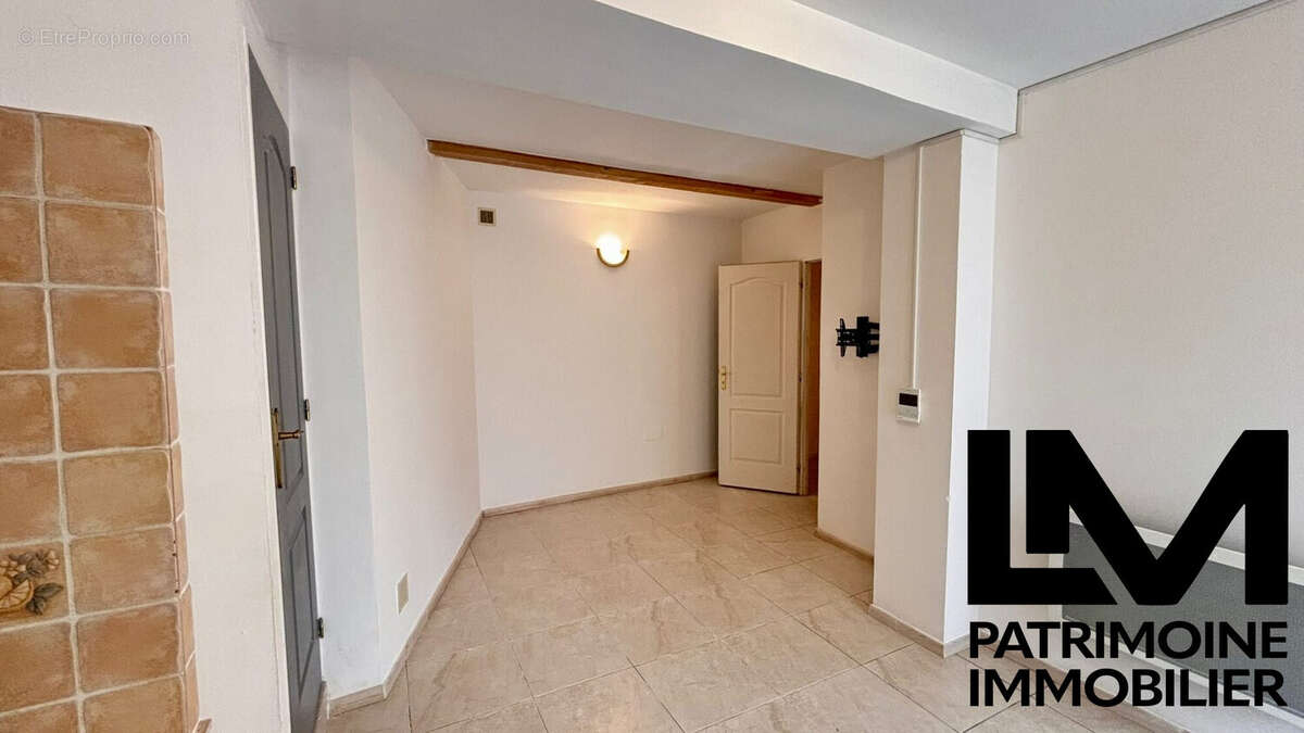 Maison à BESSAN