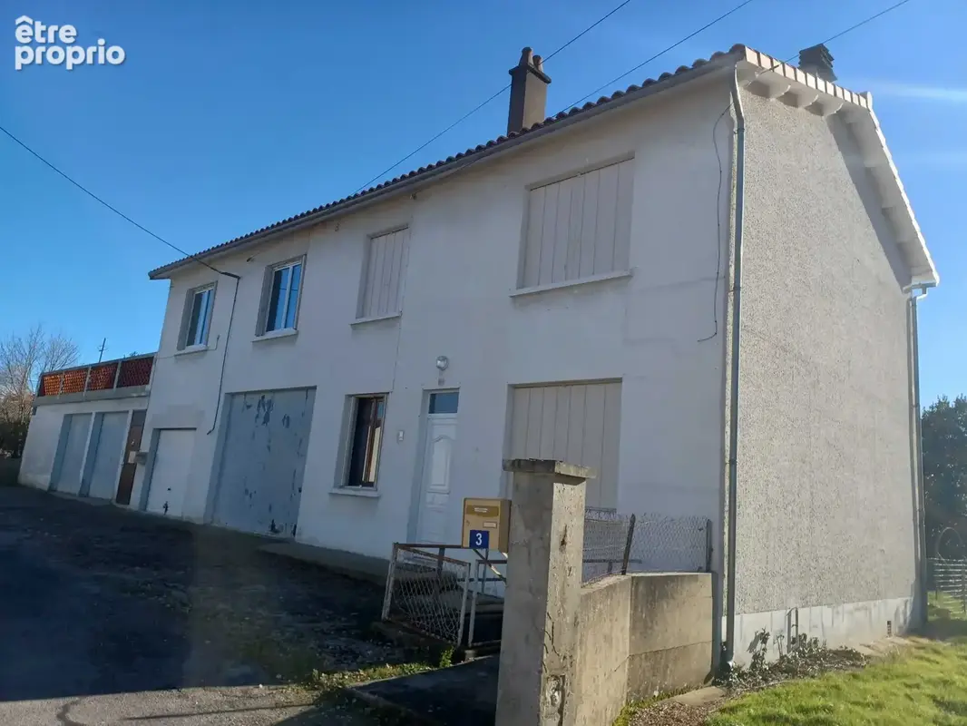 Appartement 154 m² à vendre à Chasseneuil-Sur-Bonnieure (16260) - photo 2
