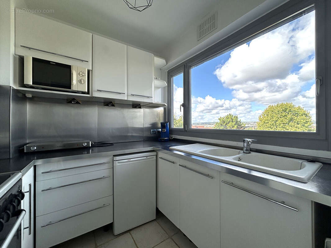 Appartement à FRESNES