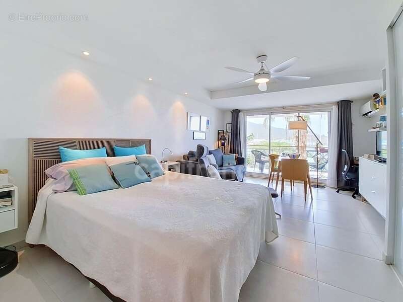 En exclusivité à vendre très joli studio dans résidence avec piscine et accès direct plage à marigot, saint-martin (97150) - photo 3