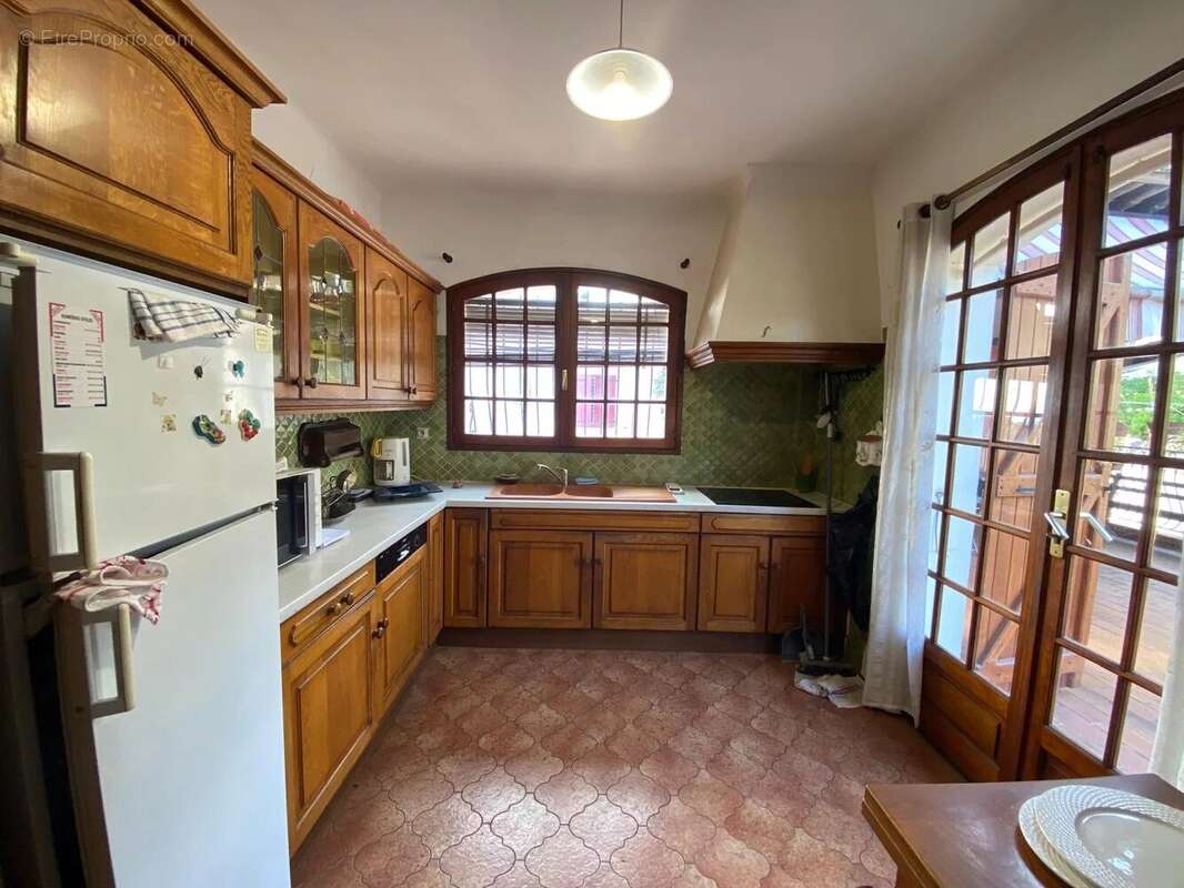 Maison à LA VALETTE-DU-VAR