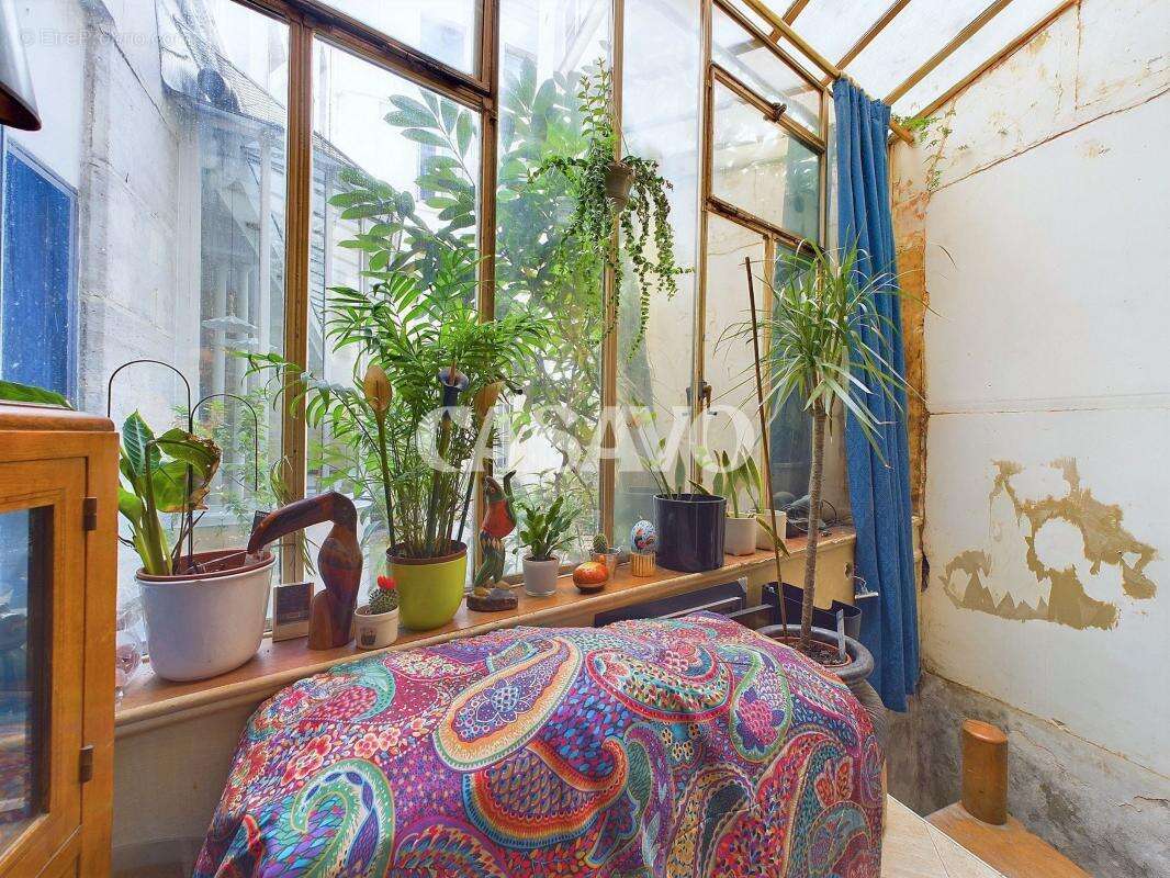 Appartement à PARIS-3E