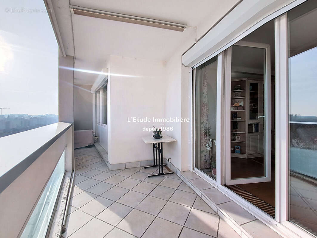 Appartement à VILLEURBANNE