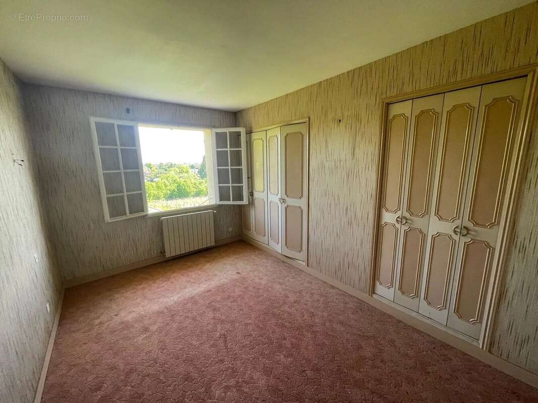 Maison à AIGNAN