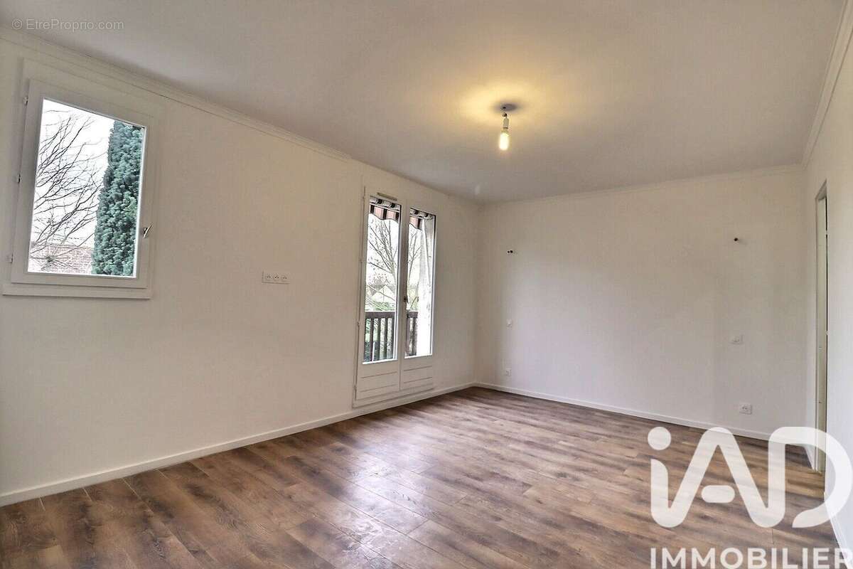 Photo 8 - Maison à OZOIR-LA-FERRIERE