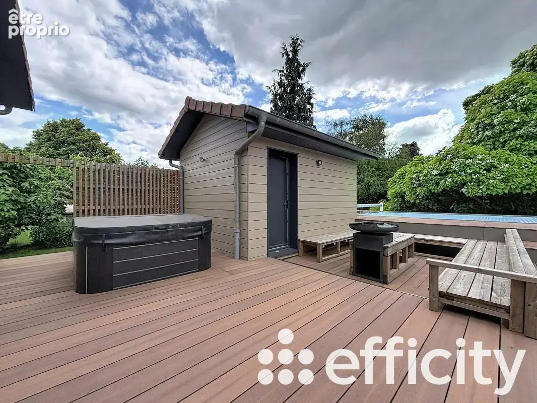 Maison 6 pièces 235 m² à vendre à Communay (69360) - photo 8