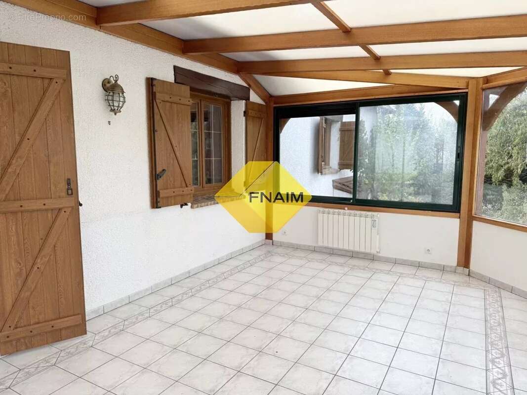 Maison à SAULX-LES-CHARTREUX